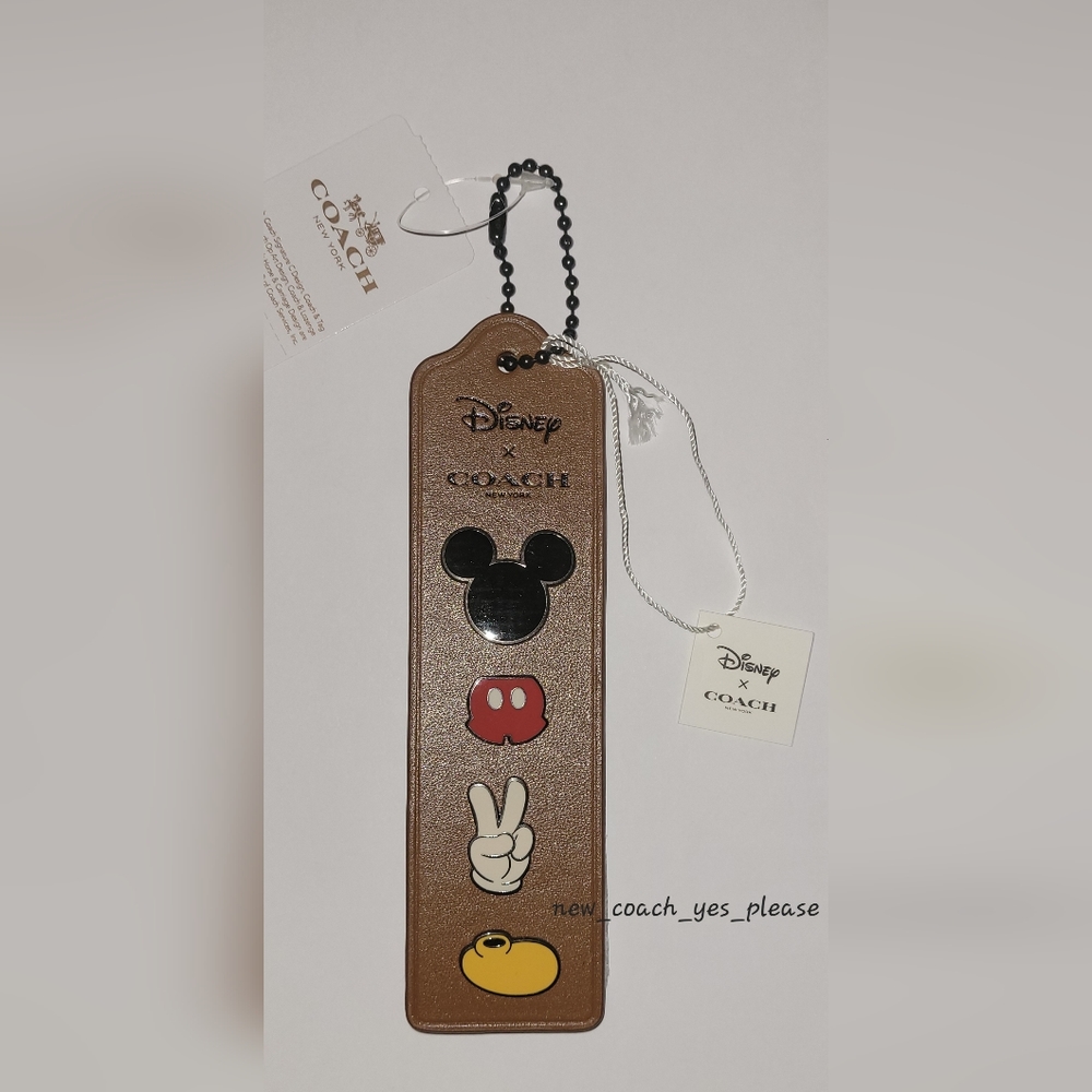NWT Coach Limited Edition Mickey Mouse Leather Key Chain Pin Set 59310 New